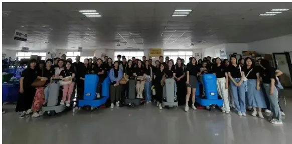 Northern University of Technology MBA Corporate Visit | Wuxi Younisi Cleaning Equipment Manufacturing Co., Ltd.