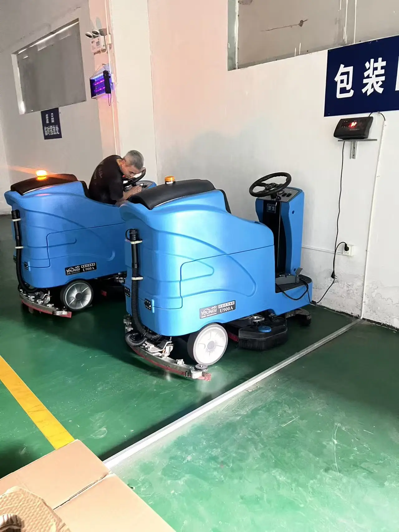 The Fifth Choice, Still Trusting Younisi Scrubbers — A Real Experience from a Procurement Officer at a Ningbo Temperature Control Equipment Factory